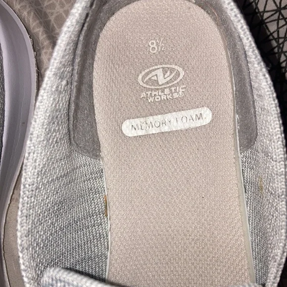 Athletic works memory foam shoes - Picture 2 of 4